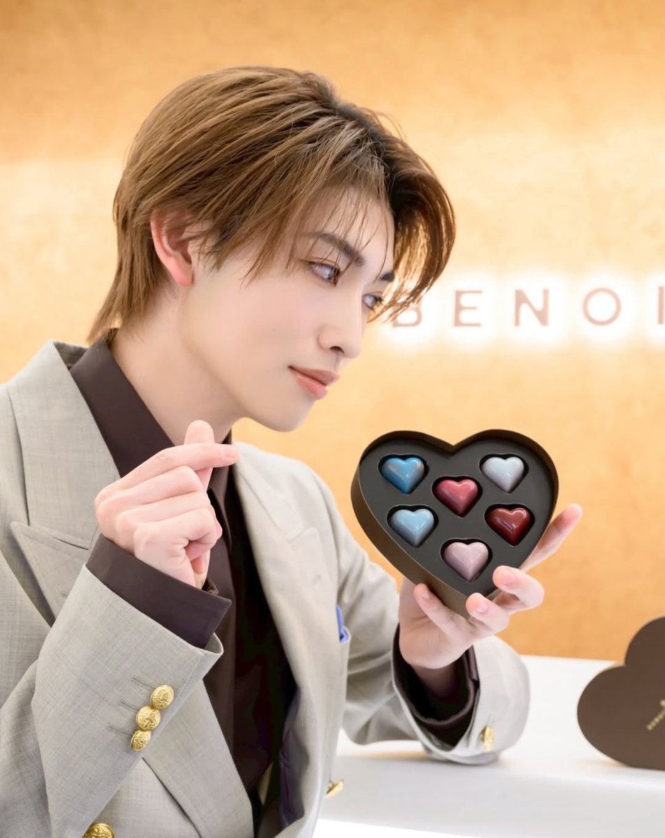 あっちゃん♡素敵✨️ BENOITNIHANT美味しいよね❤️ Bleu de Toi