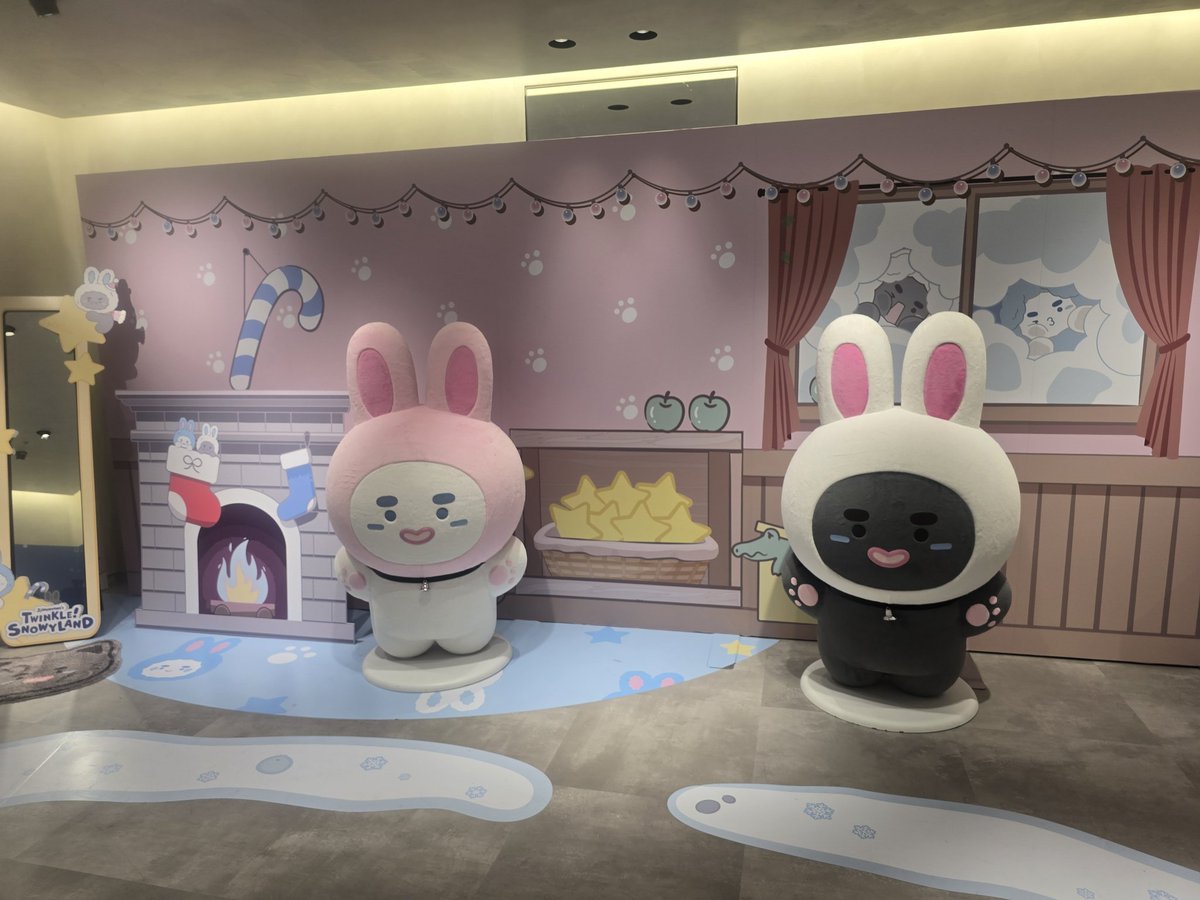 em_261214's tweet photo. 癒し空間可愛すぎた🐰💓
#ONEW
#찡냥이팝업 #JJINGNYANG_POPUP
#JJINGNYANG_S_TWINKLE_SNOWYLAND_JAPAN https://t.co/D96B31SDf8