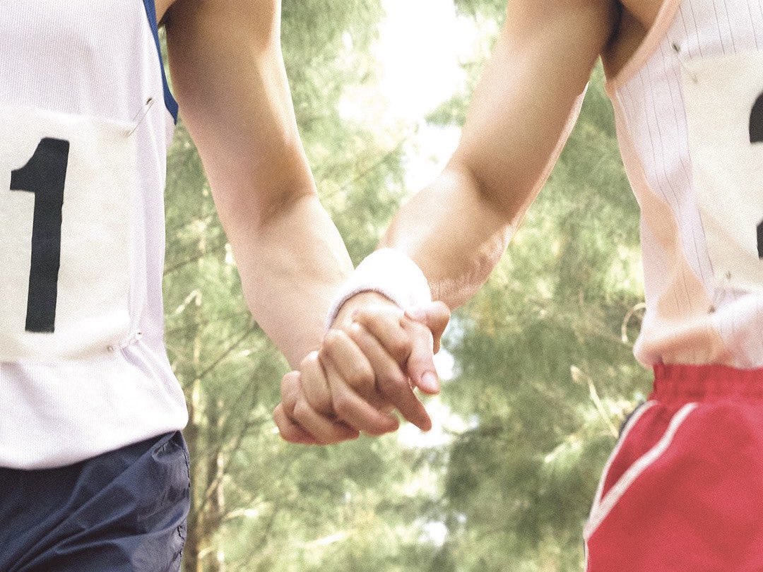 ywxdawn's tweet image. เคมีดีเกินแค่จับมือแค่นี้ก็เขินแล้วฮือ👬🏻🏃🏻‍♂️ 23 – 01 🏃🏻💨

#YINWAR2NDFANSIGN