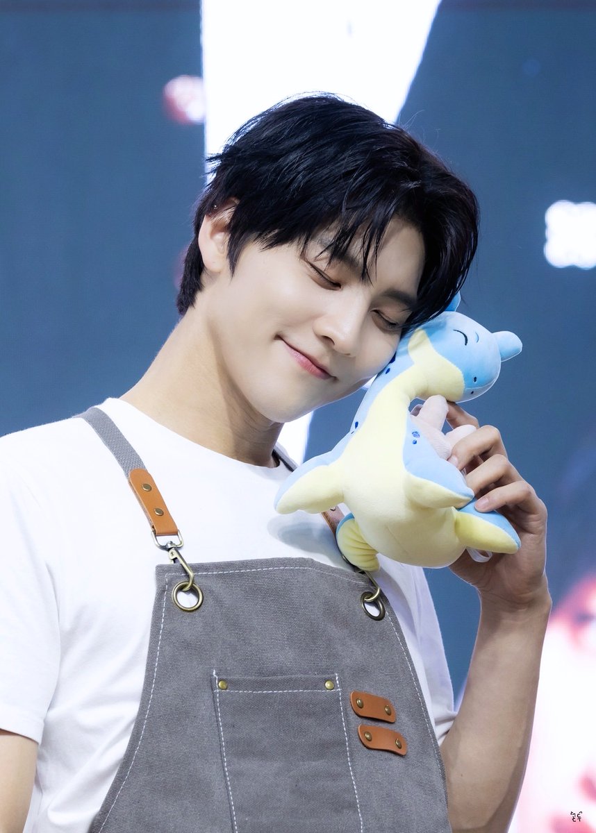 원서시💖 고니시🐈‍⬛ 

겸디