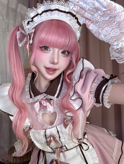 コスプレイヤー凸守たかねのTwitter画像14