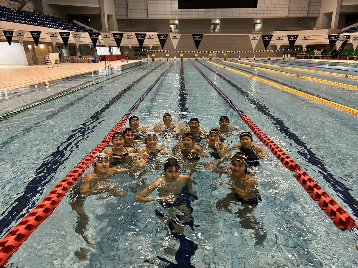 RikuSwimAccount's tweet photo. 千葉大学さんにご依頼いただき、スイムレッスンと座学講習を行いました。
みんなとても水泳熱心でこちらもすごく楽しかったです!!
今後のご活躍楽しみにしてます🌸 https://t.co/EWEjgj8gqQ