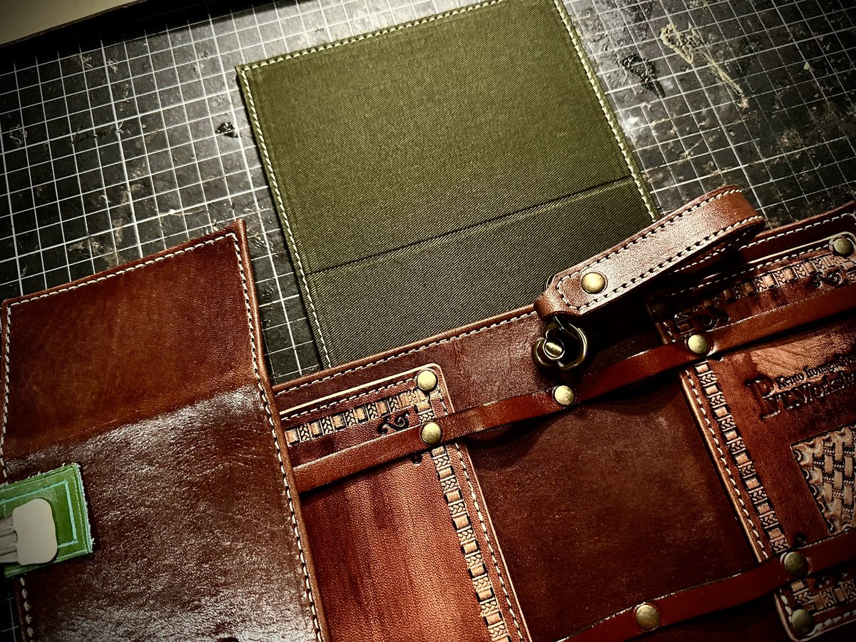 Pvt. Workshop/国内最高峰本革TCG BOX (@pvt_workshop) / Posts / X