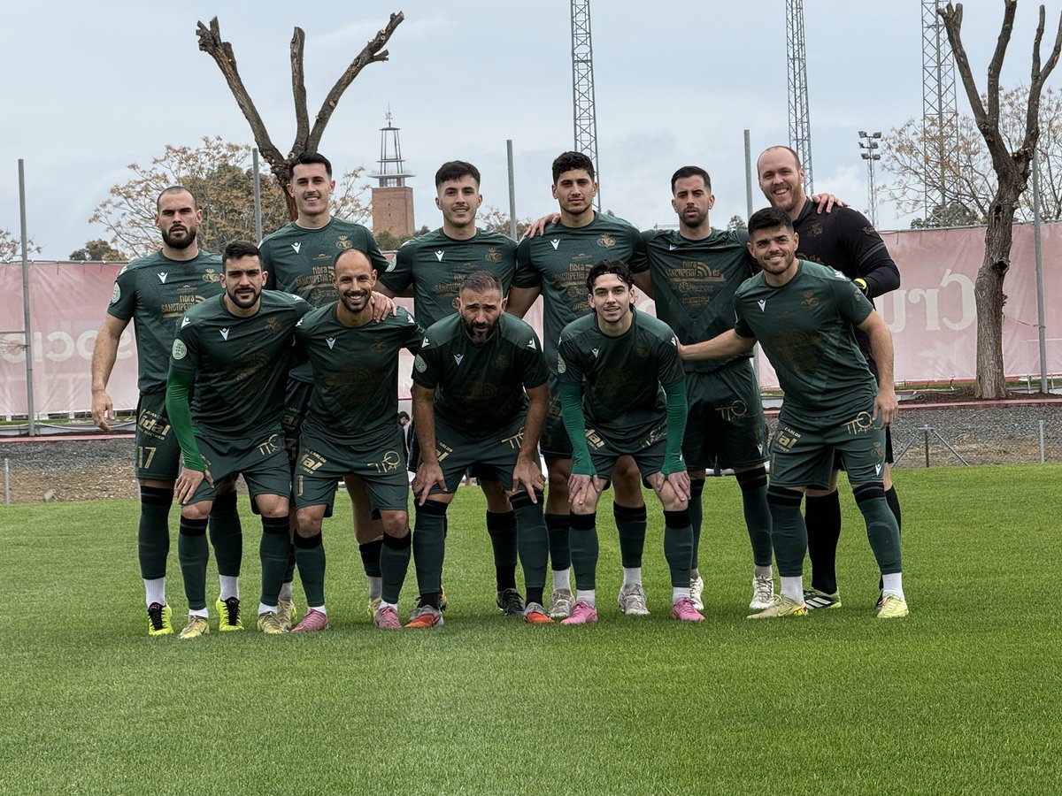 Nadie dijo que fuera fácil, sumar siempre es importante. Un paso más cerca del objetivo, a hacer bueno el empate el domingo con nuestra gente, VAMOS!!💪🏻