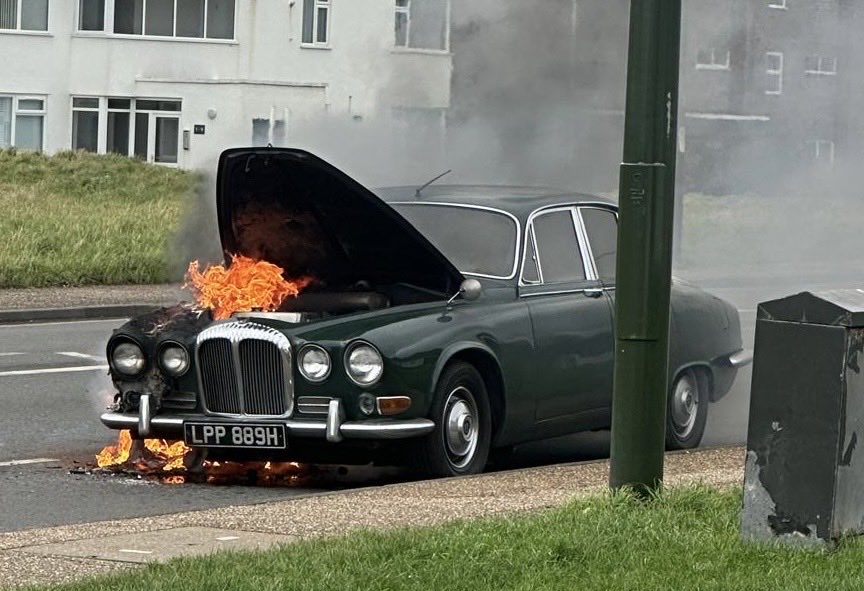 eddie mitchell tweet media