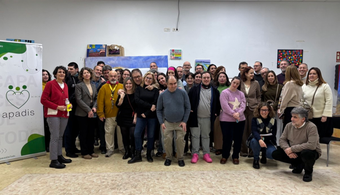APADISASOC's tweet photo. El @IMSERSO visita Fundación APADIS para conocer nuestras buenas prácticas en autodeterminación, trato digno y vida independiente.
💚Un orgullo ser referente en #innovación 🧪y calidad ✅en los apoyos.
¡Seguimos construyendo futuro!
#APADIS #IMSERSO #CalidadSAAD #Inclusión https://t.co/IrECQEknqu