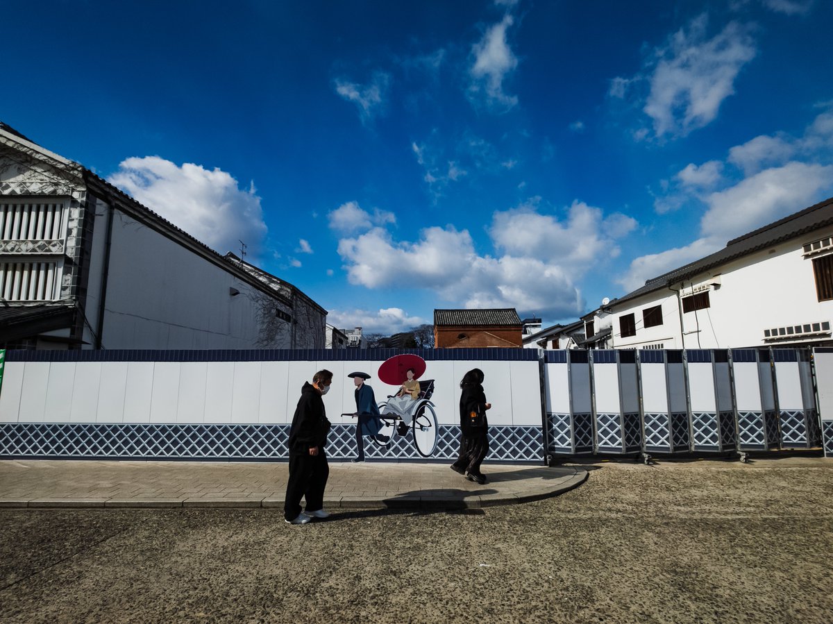ここ数日、今年になってやっと写真撮り出した。スタートがおそい