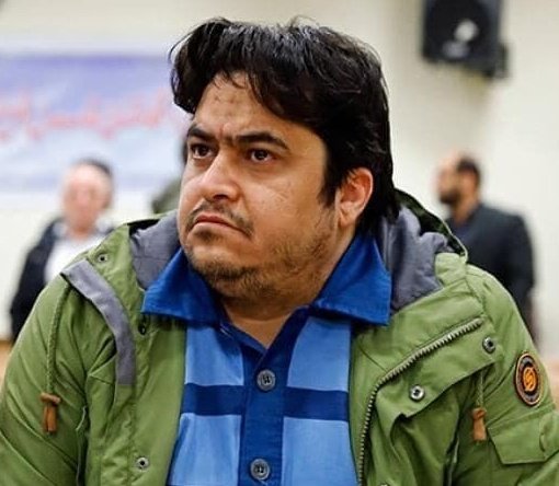Mojtabapacino's tweet photo. دی ۹۶:
شما میگید اغتشاشات، ما میگیم اعتراضات.
دی ۴۰۴:
شما میگید حمله خارجی، ما میگیم کمک خارجی. https://t.co/wbsxhSGuSu