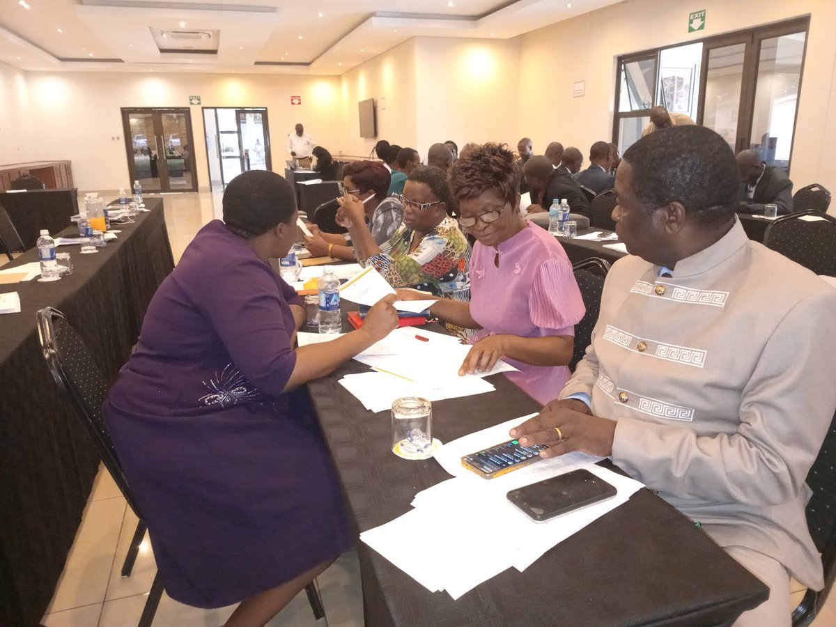MoPSEZim's tweet image. Today marks the 2nd &amp;amp; final day of the  #TEACH Planning, Data Quality &amp;amp; Decision-Making Workshop in Masvingo, with participants fine-tuning tools for effective community engagement &amp;amp; social accountability to strengthen the impact of schl solarisation  in rural districts