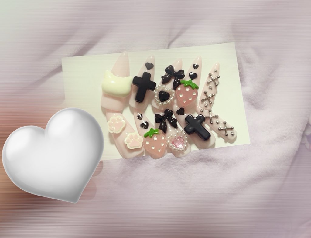 𝔉𝔞𝔩𝔩𝔢𝔫 𝔄𝔫𝔤𝔢𝔩'𝔰 𝔎𝔦𝔰𝔰♥ tweet media