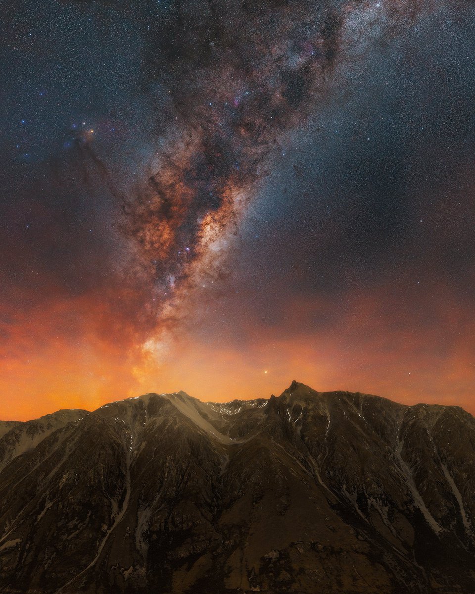 earthcurated's tweet photo. The Rise ✨ https://t.co/JhIBrrM6Zs