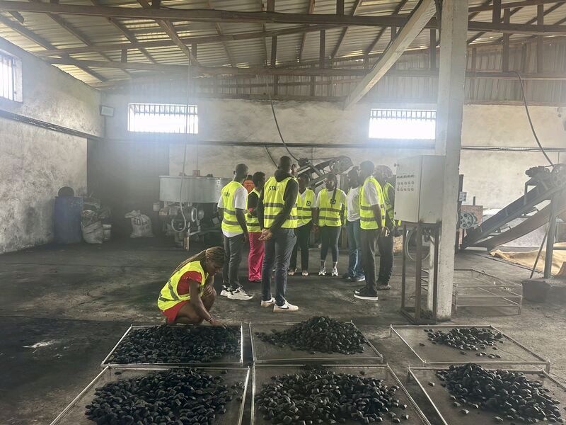 Bio-based materials from waste = bioenergy, biochar, healthier soils, stronger farms, better harvests.
#Wastemanagement #Recycling