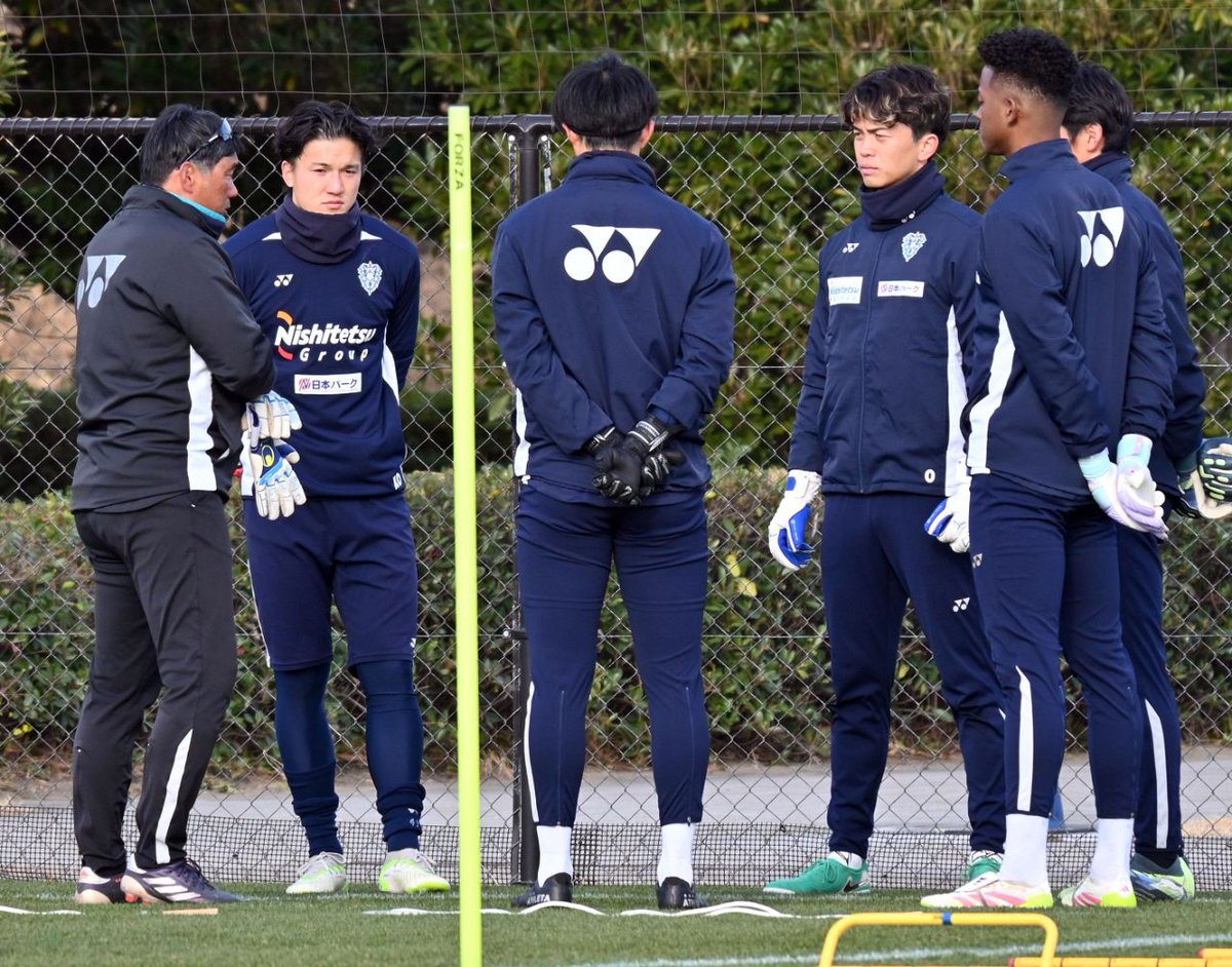 nishispo_avispa's tweet photo. GK5人体制の意図は…？

「皆さんもそう思われたと思うんですけど…」
強化担当が追加補強について説明

#avispa
▼記事はこちらから▼
https://t.co/5hPF5qA3jM https://t.co/ODxkhuJ97N