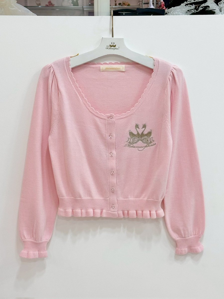 MetamorphoseEng's tweet image. 💗🦢Now Available🦢💗
Swan Embroidered Frill Cardigan
Regular Size metamorphose.gr.jp/en/product/8451
Plus Size metamorphose.gr.jp/en/product/8450

colors: Pink, Wine Red, Ivory, Black

#cardigan #swan #embroidered
#metamorphose #mtdf #Lolitafashion