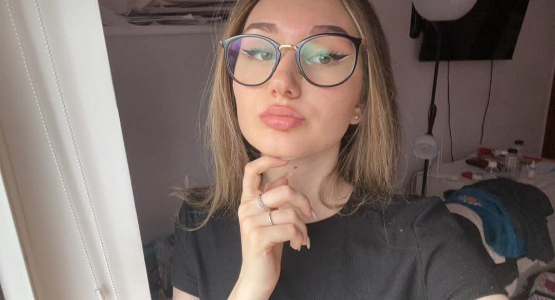 daisybby021's tweet photo. Jó reggelt mindenkinek😊🍭 ki szeretne beszelgetni?🤓 https://t.co/TRHx6V1JCS