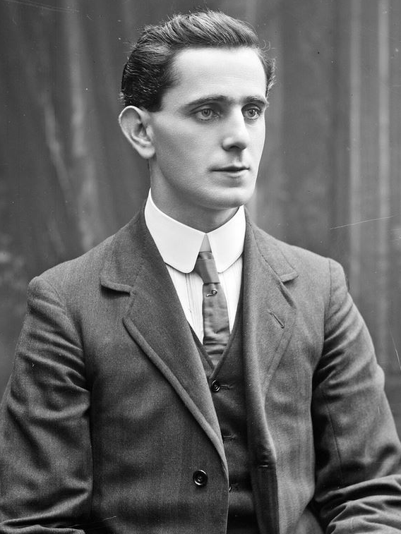 lorraineelizab6's tweet image. Seán Mac Diarmada (baptised 29 Jan 1883 #Corranmore #Kiltyclogher #Leitrim-12 May 1916 @KilmainhamOPW). 1 of the 7 leaders of Easter Rising; member of Military Committee of IRB. 2nd signatory of Proclamation of the Irish Republic. dib.ie/biography/mac-…