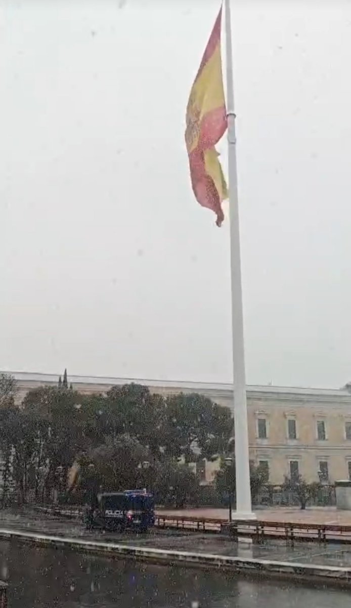 POLICÍA UCS tweet media