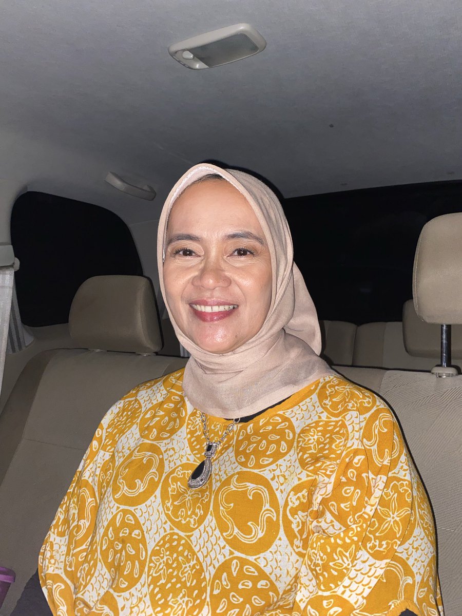 lalallab's tweet photo. portonya kakakkkk~ https://t.co/CJQRojT2XO