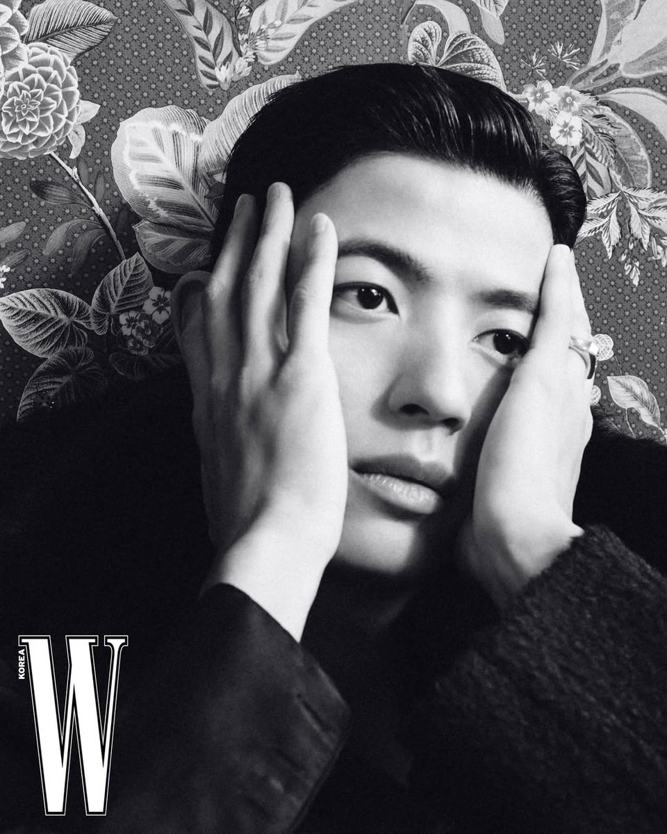 로몬이 ⋆ tweet media