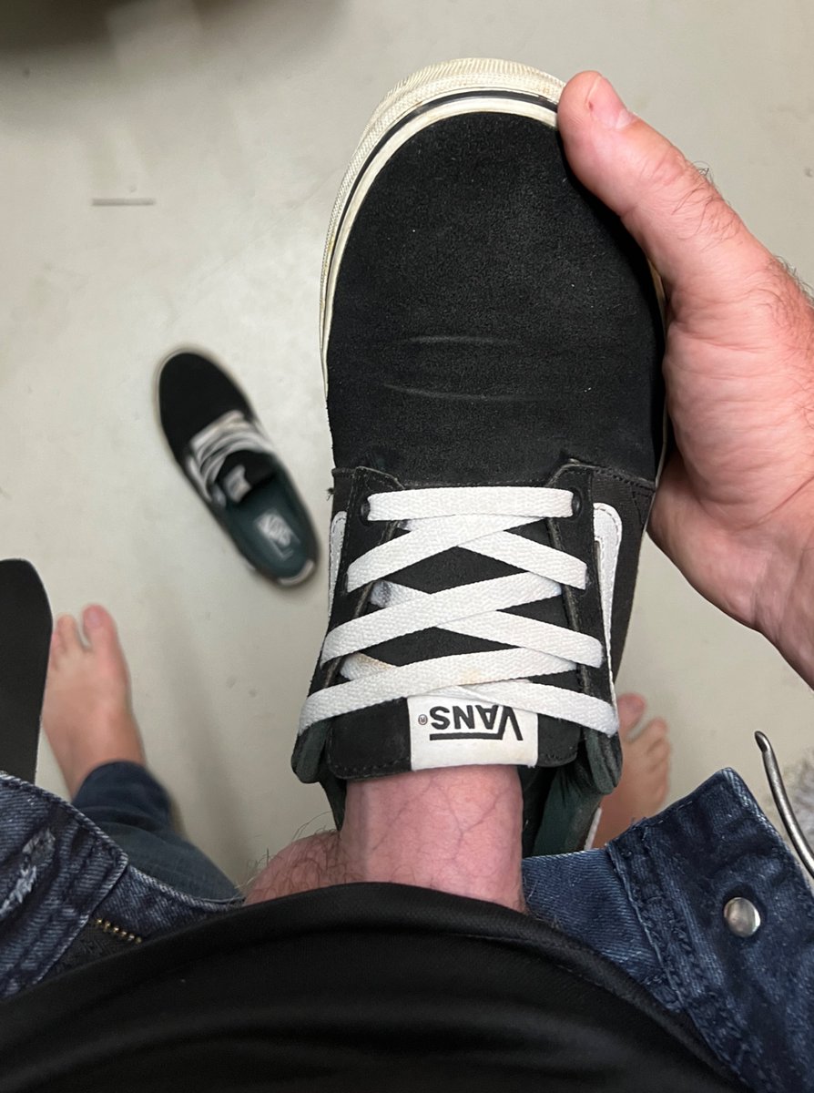 Airmaxguy93 tweet media