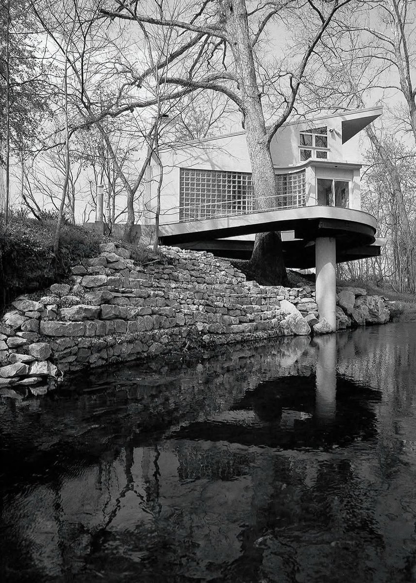 findelbloc's tweet photo. ⭕ Mucho 👁️ con la proximidad de ríos cuando vayas a construir tu vivienda

Vivienda de James Lambeth | 📷Paradise Backyard

#JuevesDeArquitectura #arquitectura #architecture #archilovers #design #diseño #galicia #pontevedra https://t.co/4ubaCT5BGP