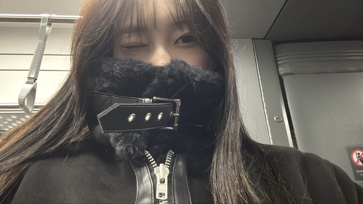 문신애 tweet media