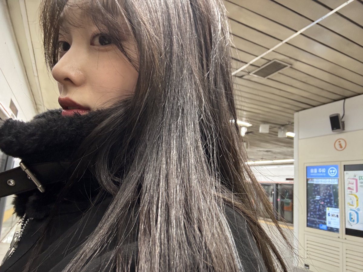 문신애 tweet media