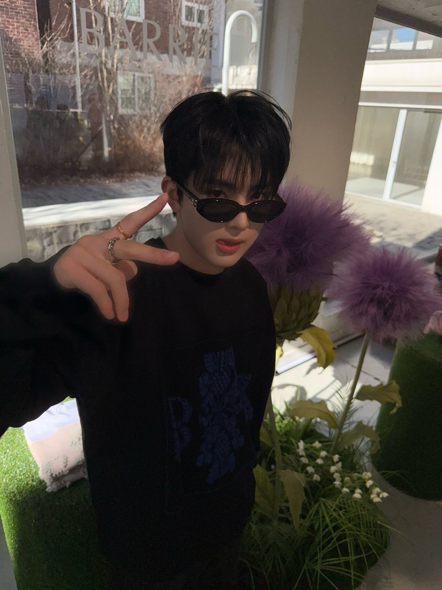 fantasyboys_mem's tweet image. [#링치] 

BARRIE is Very Good

#FANTASYBOYS #판타지보이즈
#LINGQI
#barrie #barrieSS26 
#madeinscotland #배리