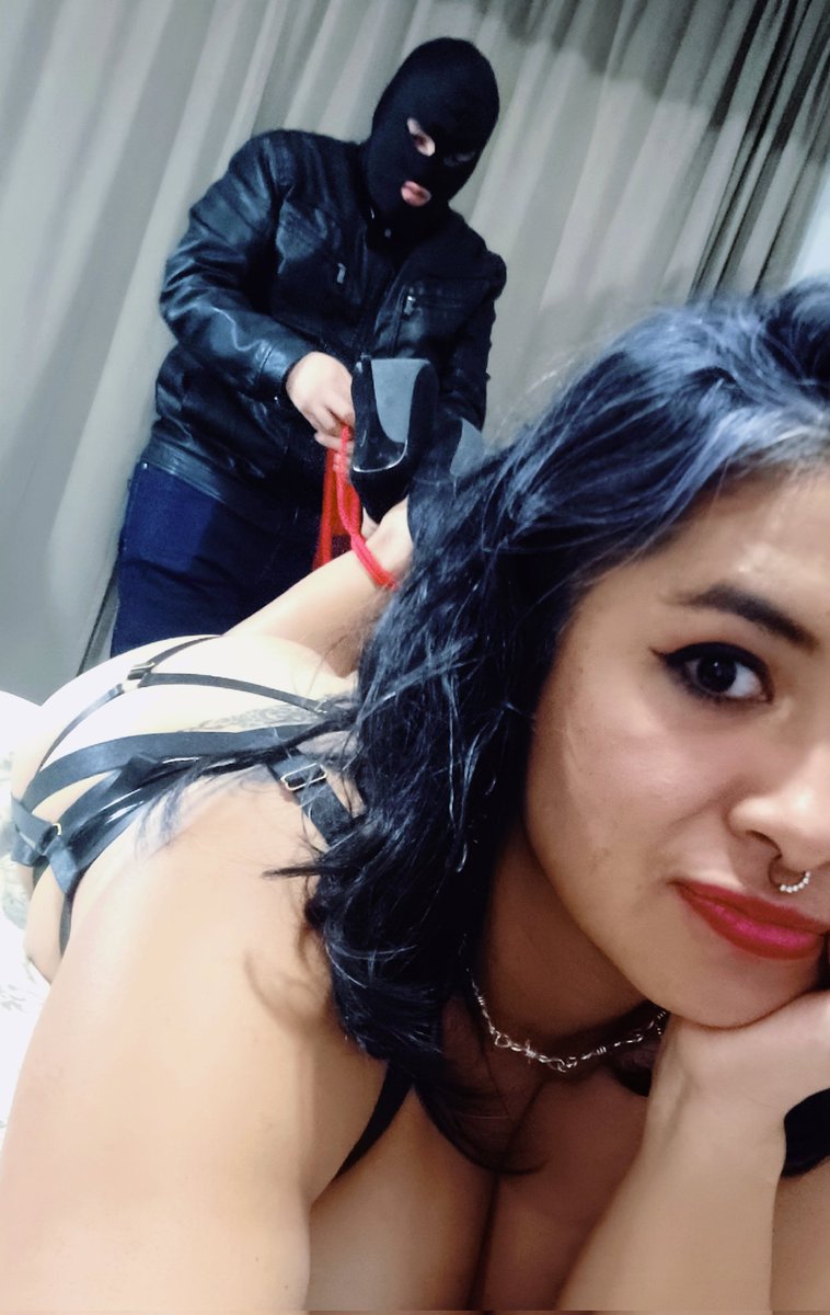lilithCout's tweet photo. Es tiempo de ir a ver la colab con @Mexa_Bondage , @Terry_Mc2025 y la preciosísima @Ilianagmodel 🪢⛓️🔥
Pendientes en los próximos días!! 🙌🏼🤩
#bondage #bondagemodel #cuerdas #roces #damisela https://t.co/BtMFTB01py