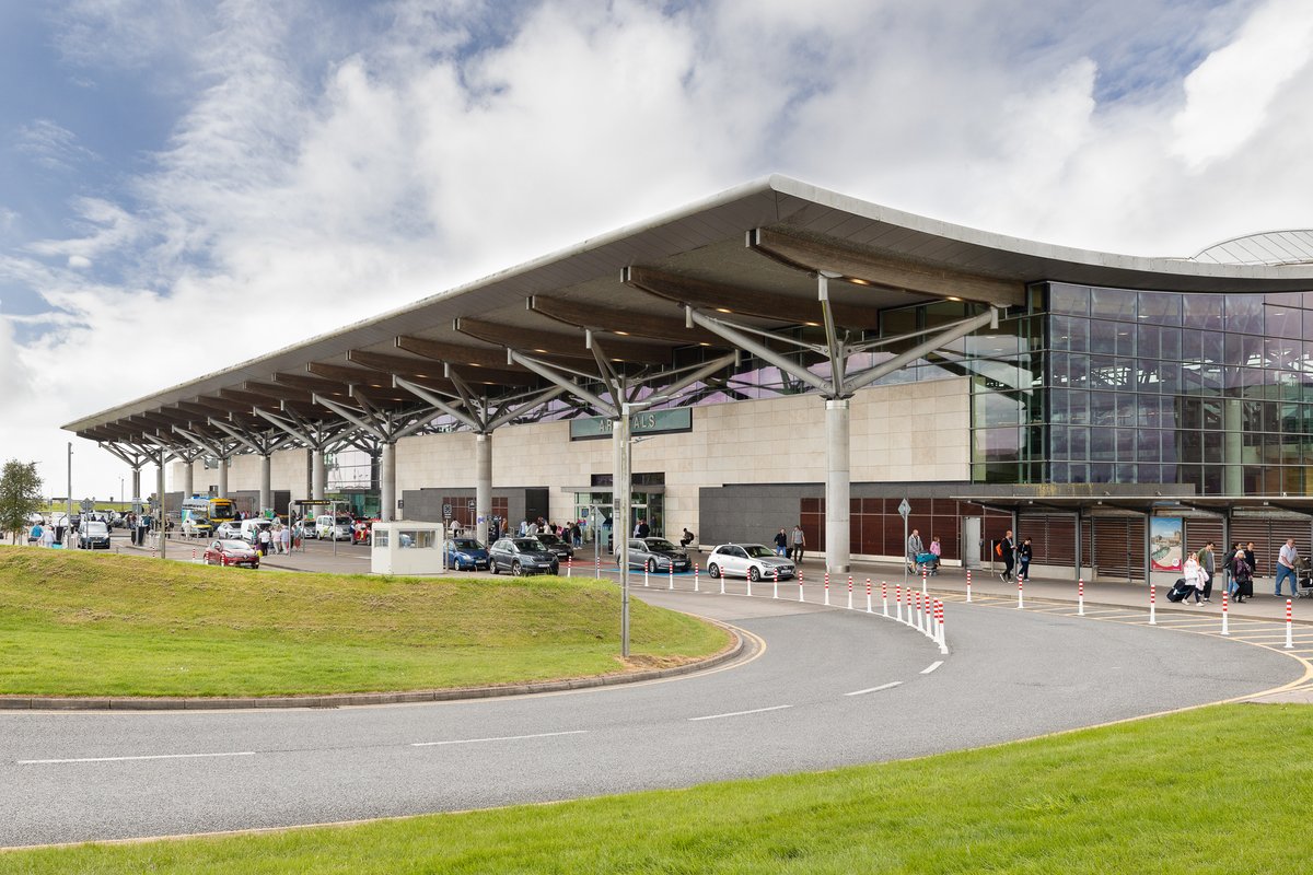 Cork Airport tweet media