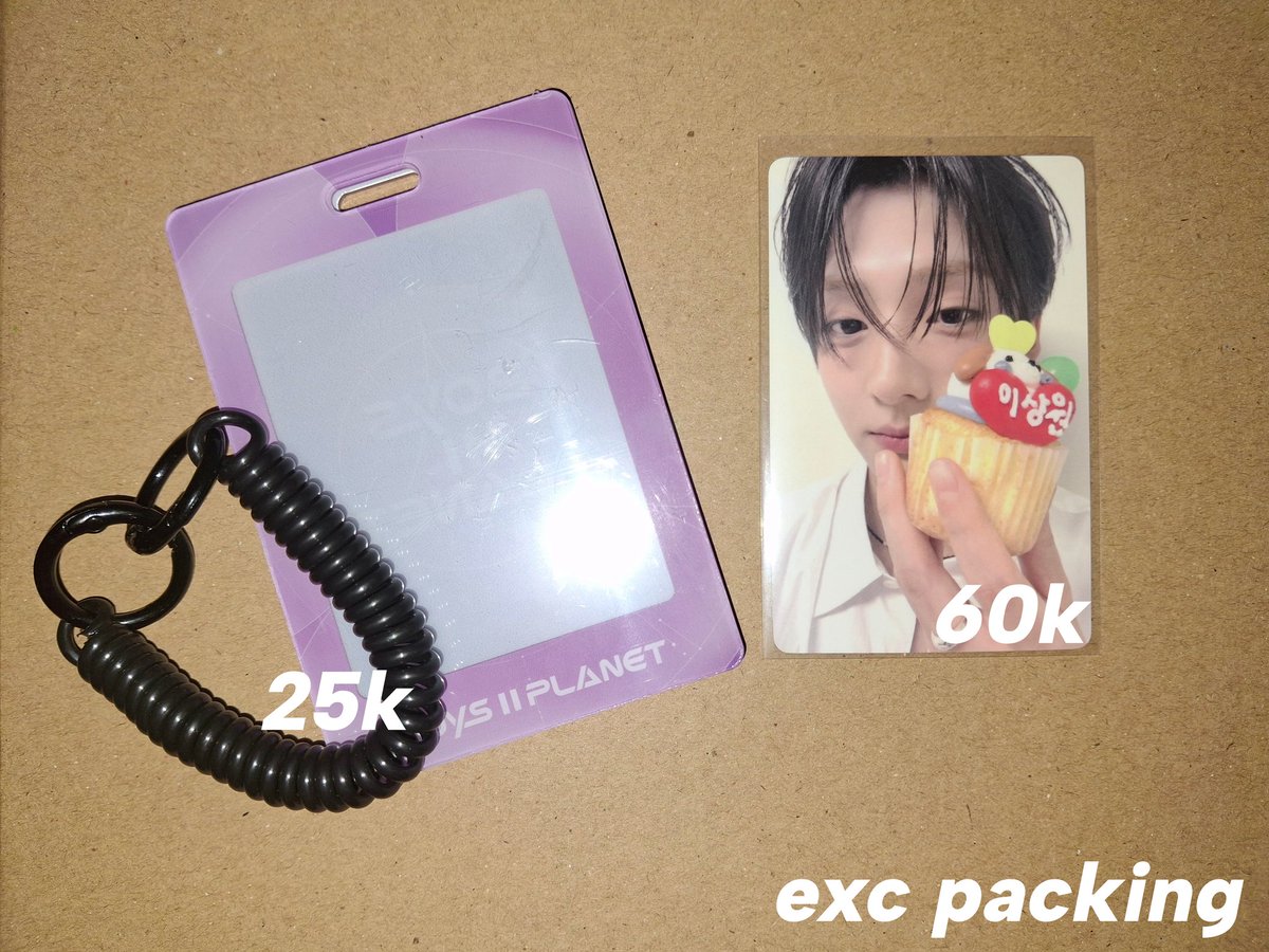 crailoures's tweet photo. #ald1sell wts want to sell ready ina

- card holder afjour (price 25k)
- sangwon 7 week 2 (price 60k)

‼️price exc adm packing
🏡purwakarta, jawa barat https://t.co/1XrtknzgAz