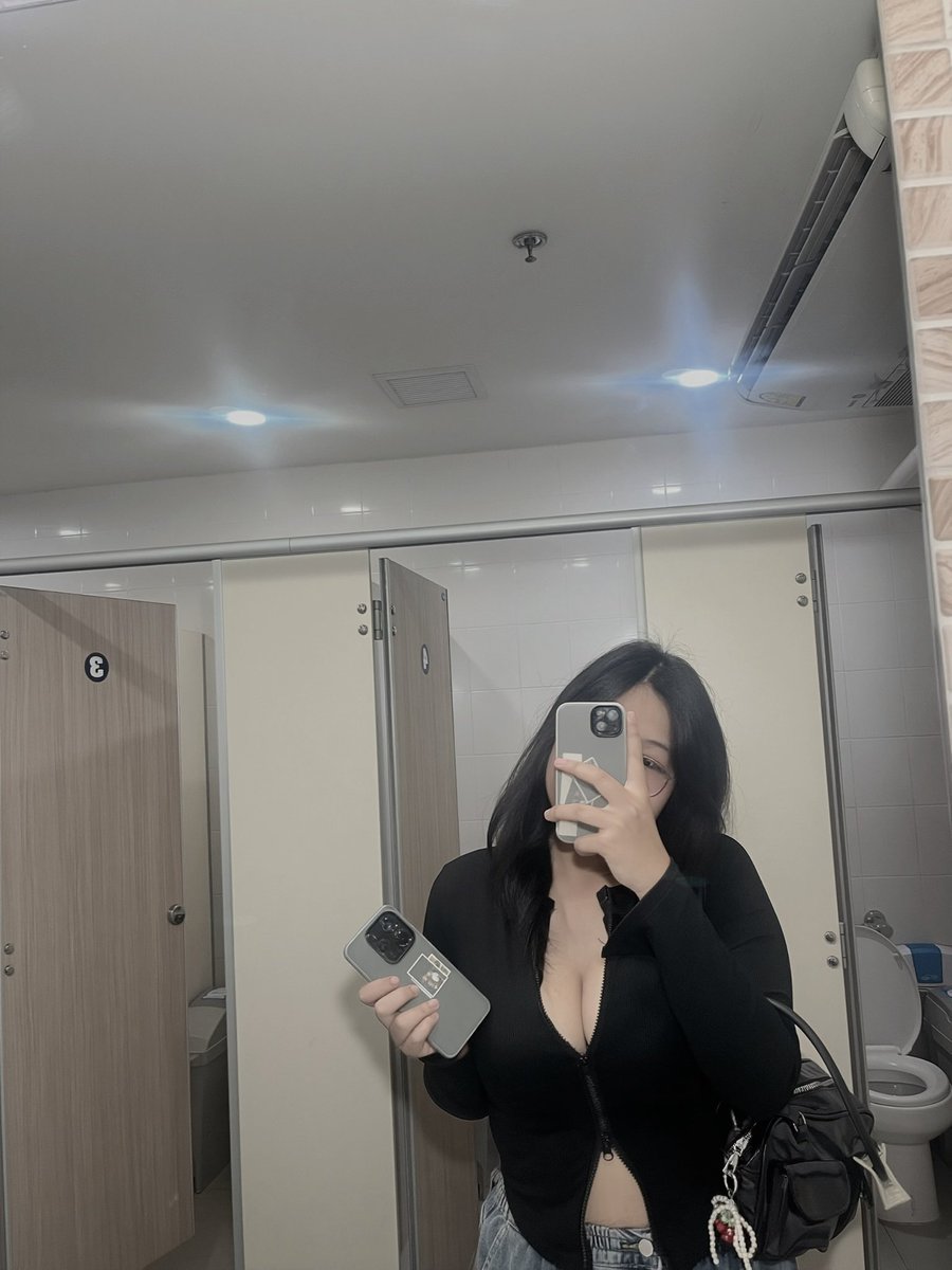 11YTXTY's tweet photo. ลดน้ำหนักด่วน💢 https://t.co/kCH5s0eUEK