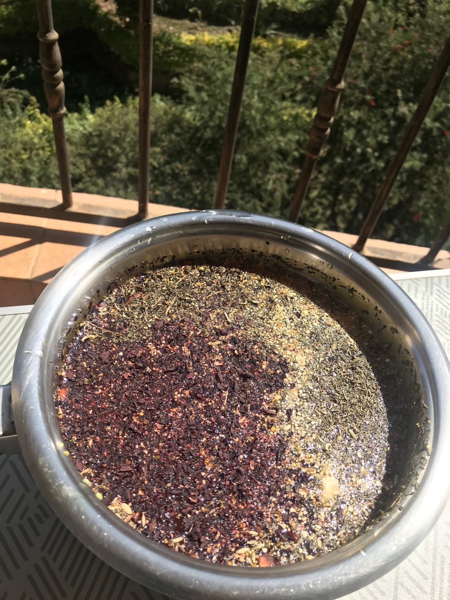 manyang_alaak's tweet image. Todays brew is getting sun kissed #teamaster