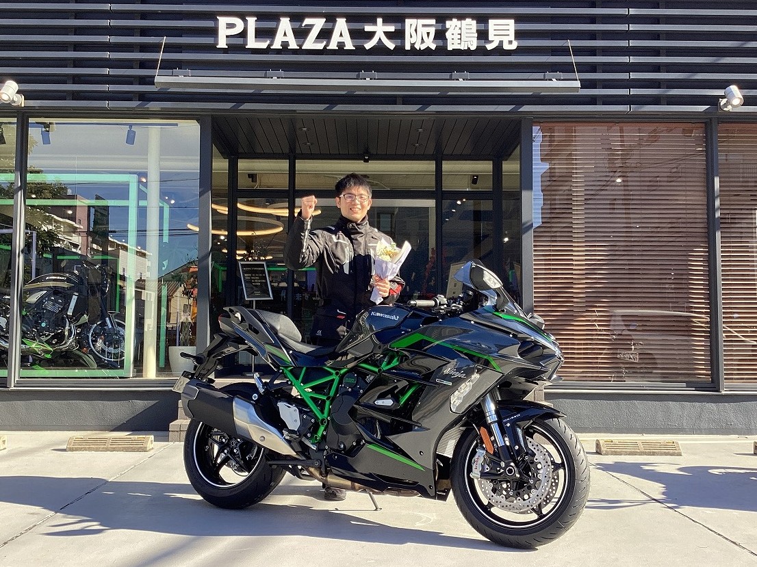 皆さま、こんにちは。 カワサキ プラザ大阪鶴見の小野木です。 定休日