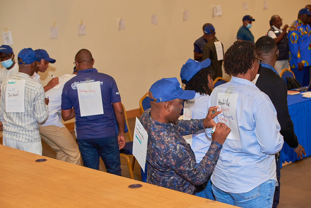 OMSCongo's tweet image. Jour 3 de la retraite du personnel @OMSCongo. Poursuite du feedback sur la performance d’équipe, activités de team building, sport et moments de cohésion.
L’occasion de faire le point sur les engagements du bureau en faveur de la #santémentale au travail 🧠.