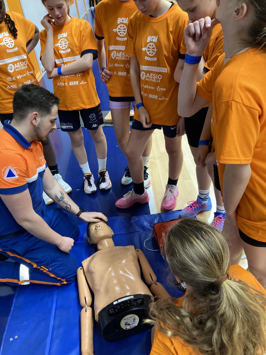 AÉSIO mutuelle tweet media