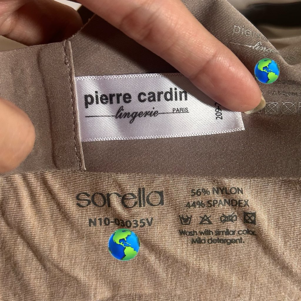 please understand your body, trust me it will help you through your adulting journey 🧘‍♀️

here’s how to ukur size bra TANPA meteran, so you can get a real GOOD QUALITY bra for yourself (it’s an investment i’m NOT lying) 🤍