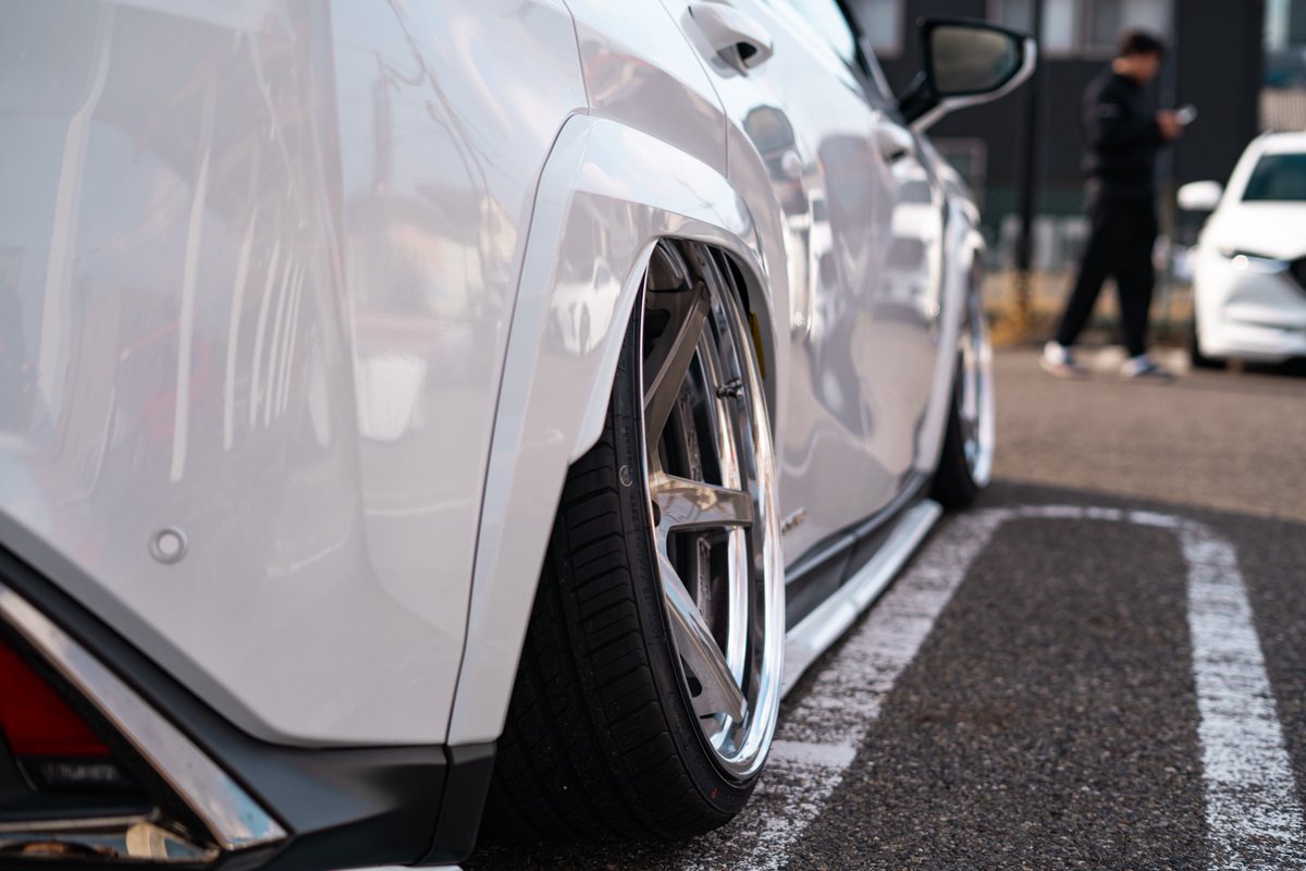 new my car🦢⸝꙳
UXが形になったので👊🏻🔥

この度、大阪オートメッセでお披露目
させて頂きます🙇‍♀️
4号館【EIGHTOREブース】に6台出展です🔥

Lexus の中でも女性目線で作られたUXですが
存在感出して行けたらいいなと🫶🏼
ノートの時とジャンルはガラッと変わりますが
今年もイベント挑戦していきたい