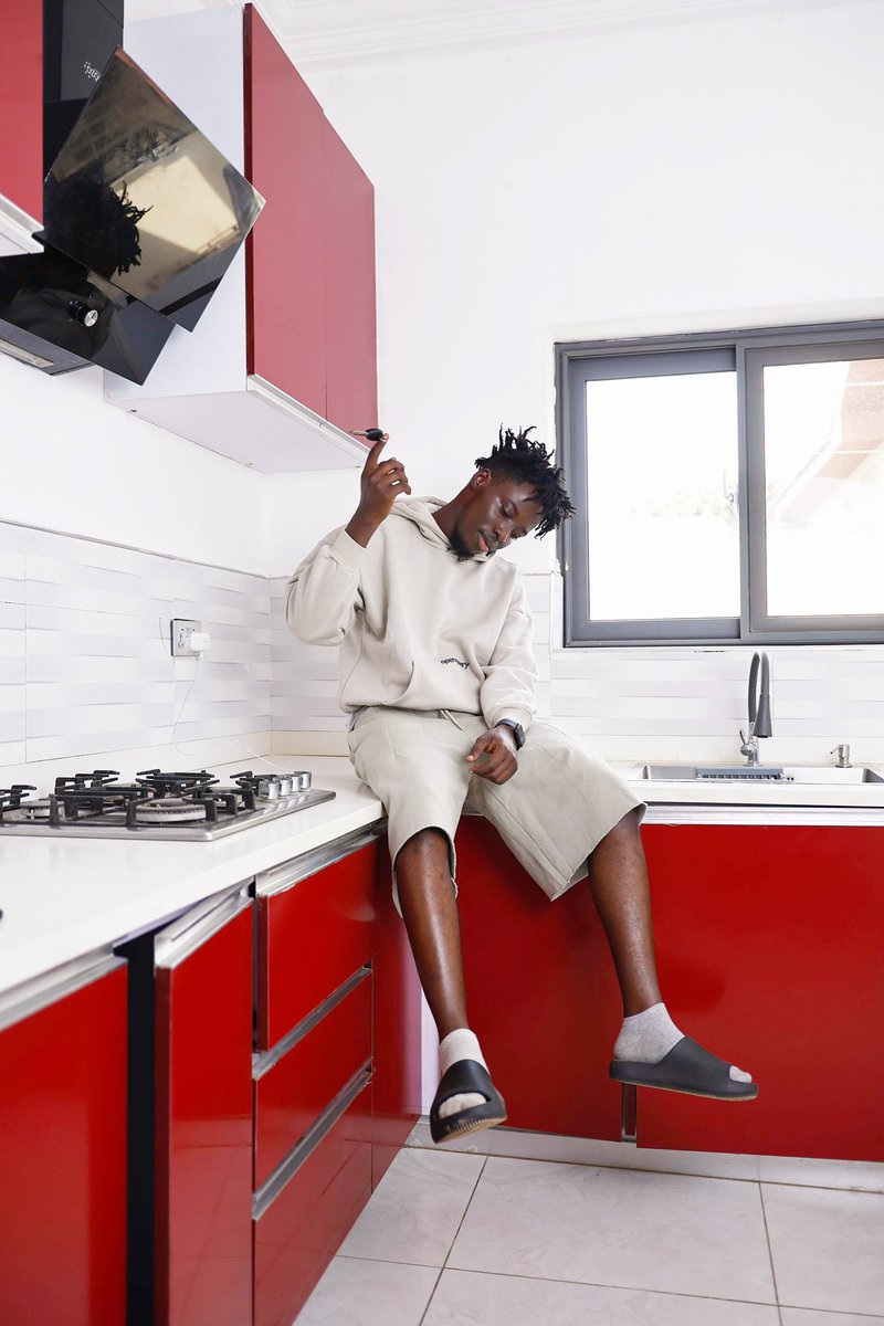 Big Paradise tweet media