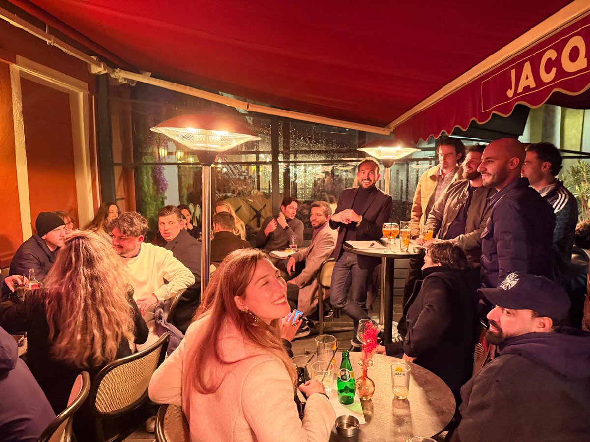 De nombreux jeunes, entrepreneurs et acteurs de la culture et de l’événementiel présents à la 2ème réunion de Bouge Ta Ville pour évoquer leurs idées pour #Nice06.

Une belle dynamique qui se poursuivra avec de prochains échanges sur l’entrepreneuriat et l’attractivité du