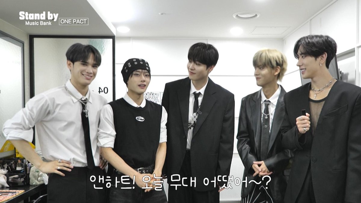 KBS World tweet media