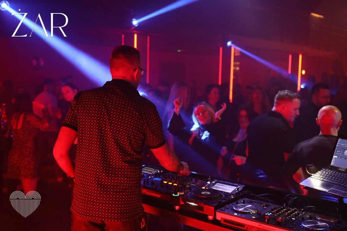 jackdarule's tweet photo. Tak wspominaliśmy Klub BRAVO 🔥
Dzięki wszystkim, którzy byli częścią tej muzycznej podróży 🎶✨
#BRAVOparty #nostalgia #BackToTheDecks #muzyczneWspomnienia #partytime #throwbackvibes https://t.co/op6wBKTqNJ