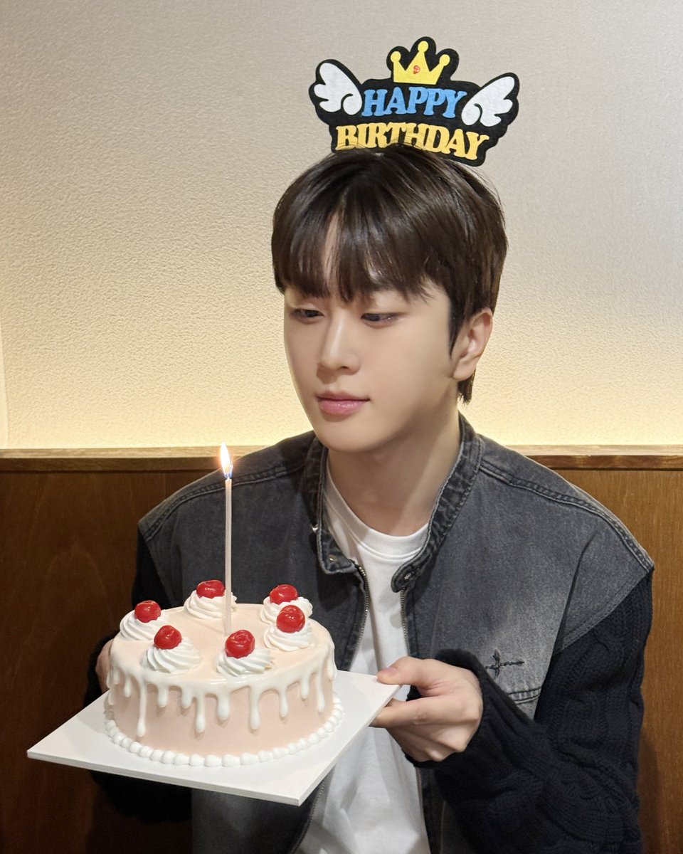 jflo_newkidd's tweet image. ❤️HAPPY Jinkwon DAY💖
오늘은 진권의 생일입니다🎂🥳

#뉴키드 #Newkidd #진권 #Jinkwon
#생일 #birthday