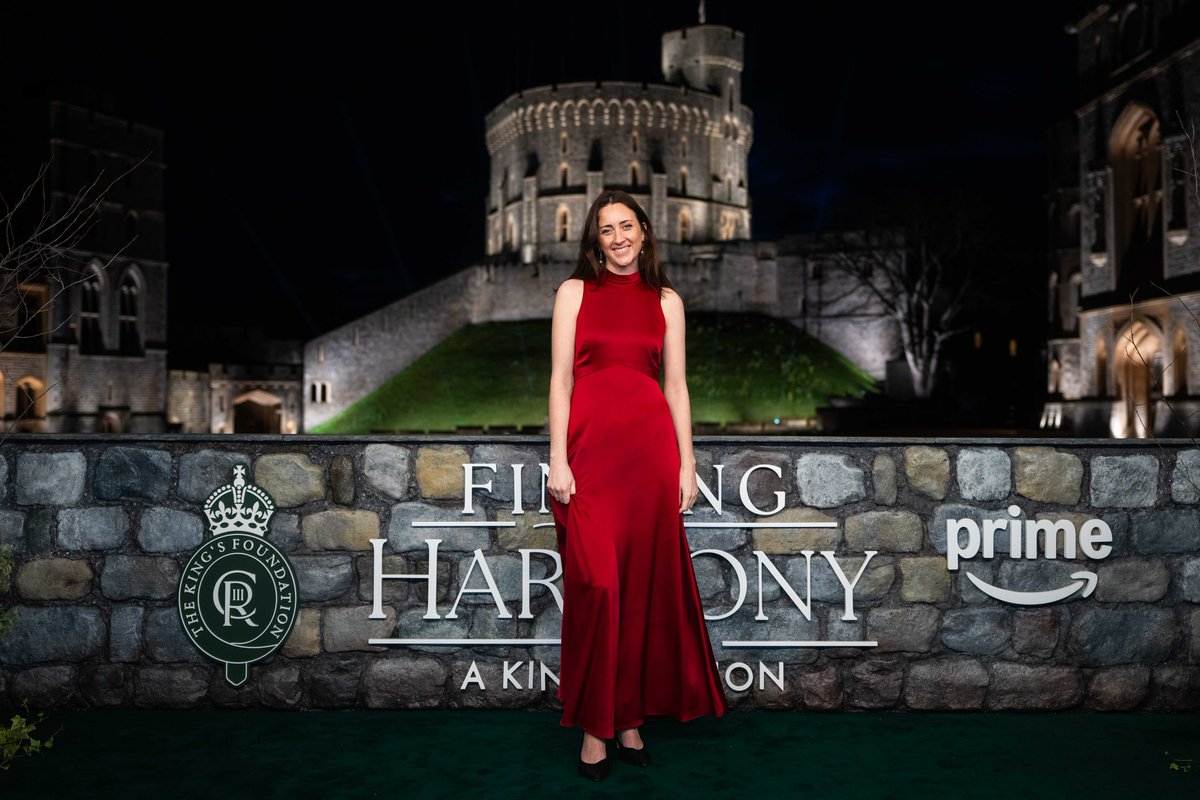 Alice Loxton tweet media