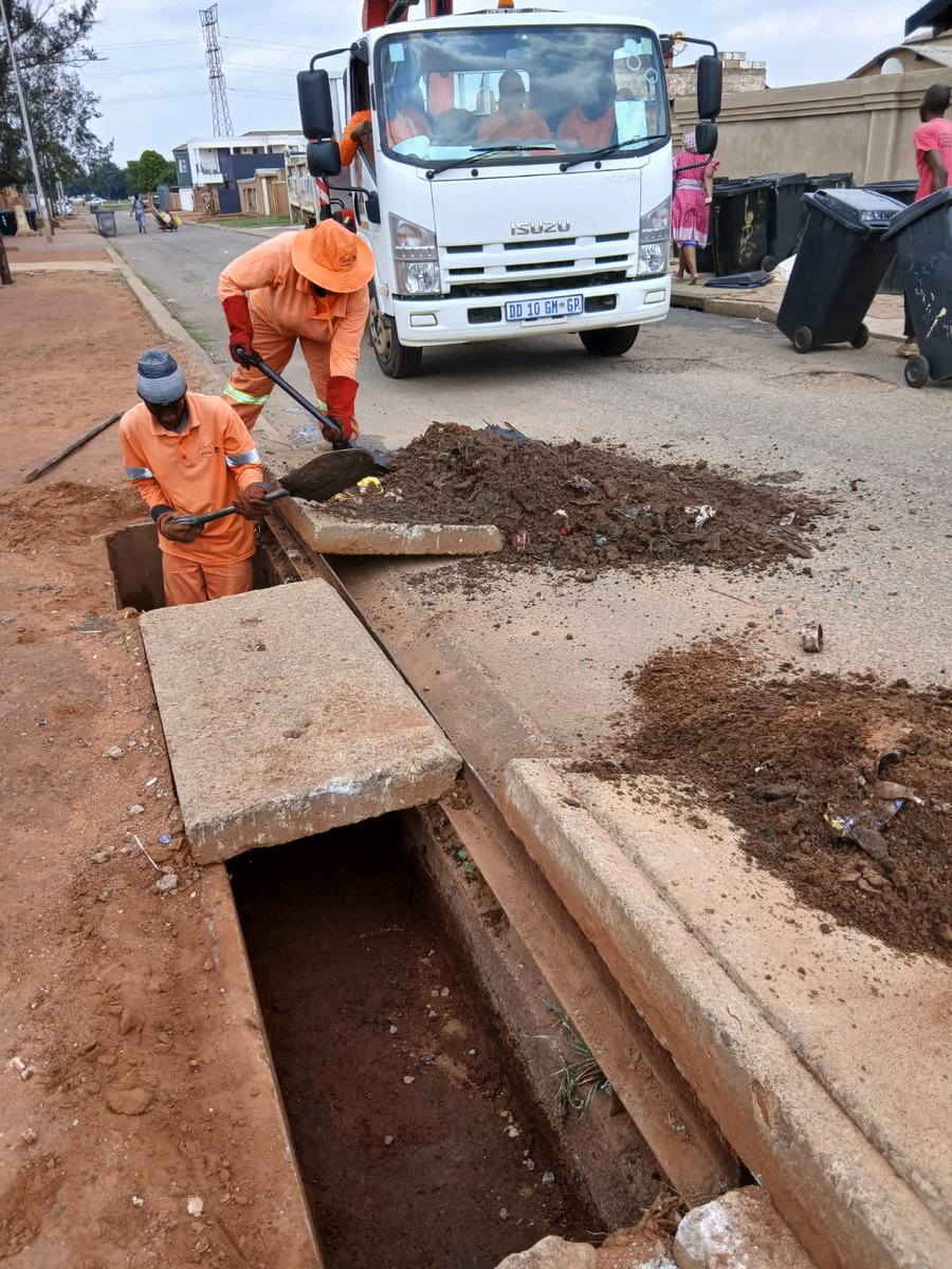 Joburg Roads Agency tweet media