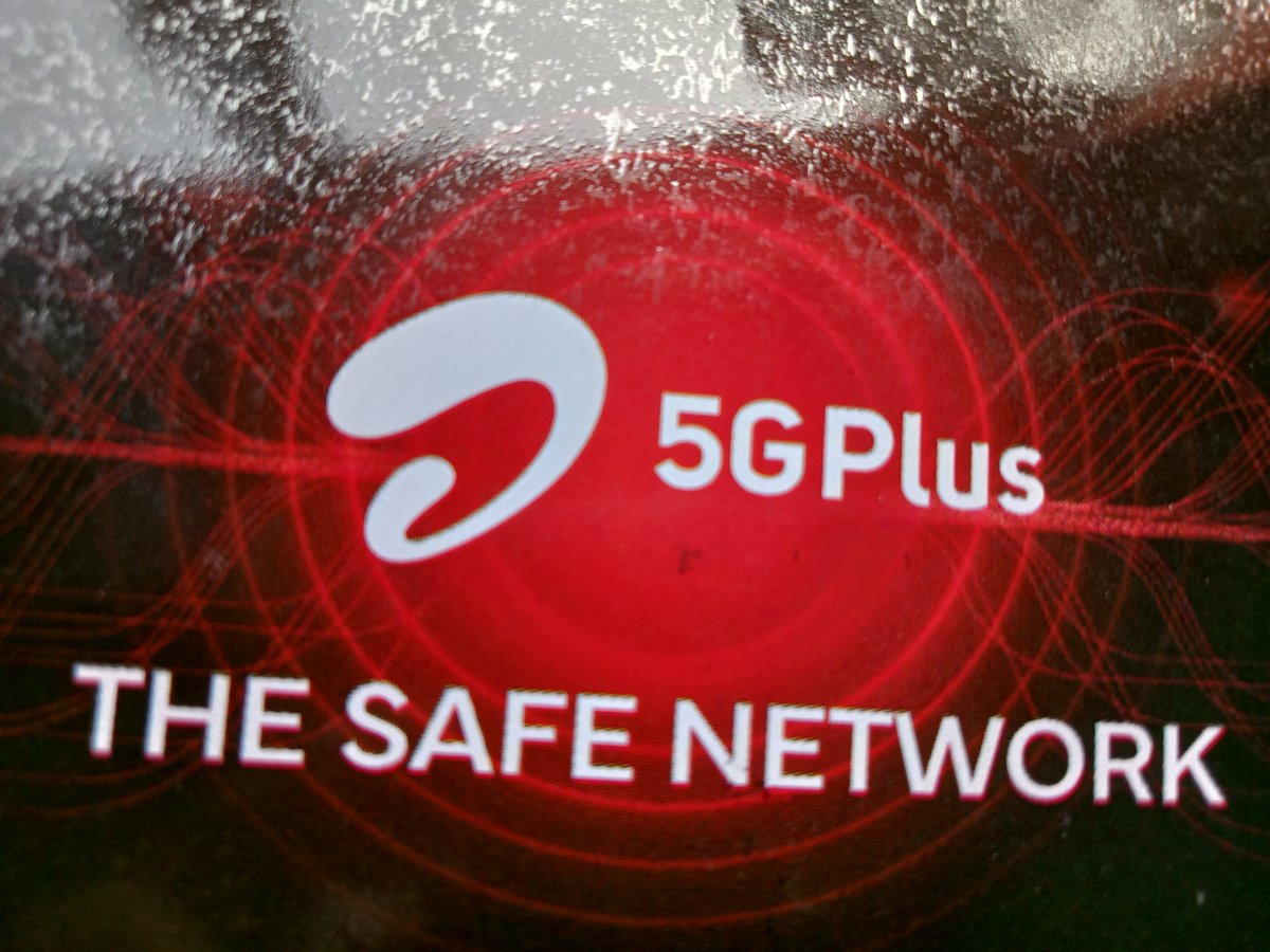 imashok_singh's tweet image. "Goodbye Vi, Hello Airtel! 👋✨
Finally, no more running around searching for a network. Hoping for seamless conversations without any call drops now! 📶📱
#Airtel #MNP #GoodbyeVi #NewNetwork"