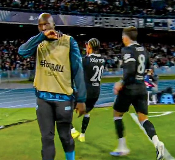 Extra Time Indonesia (@idextratime) on Twitter photo 