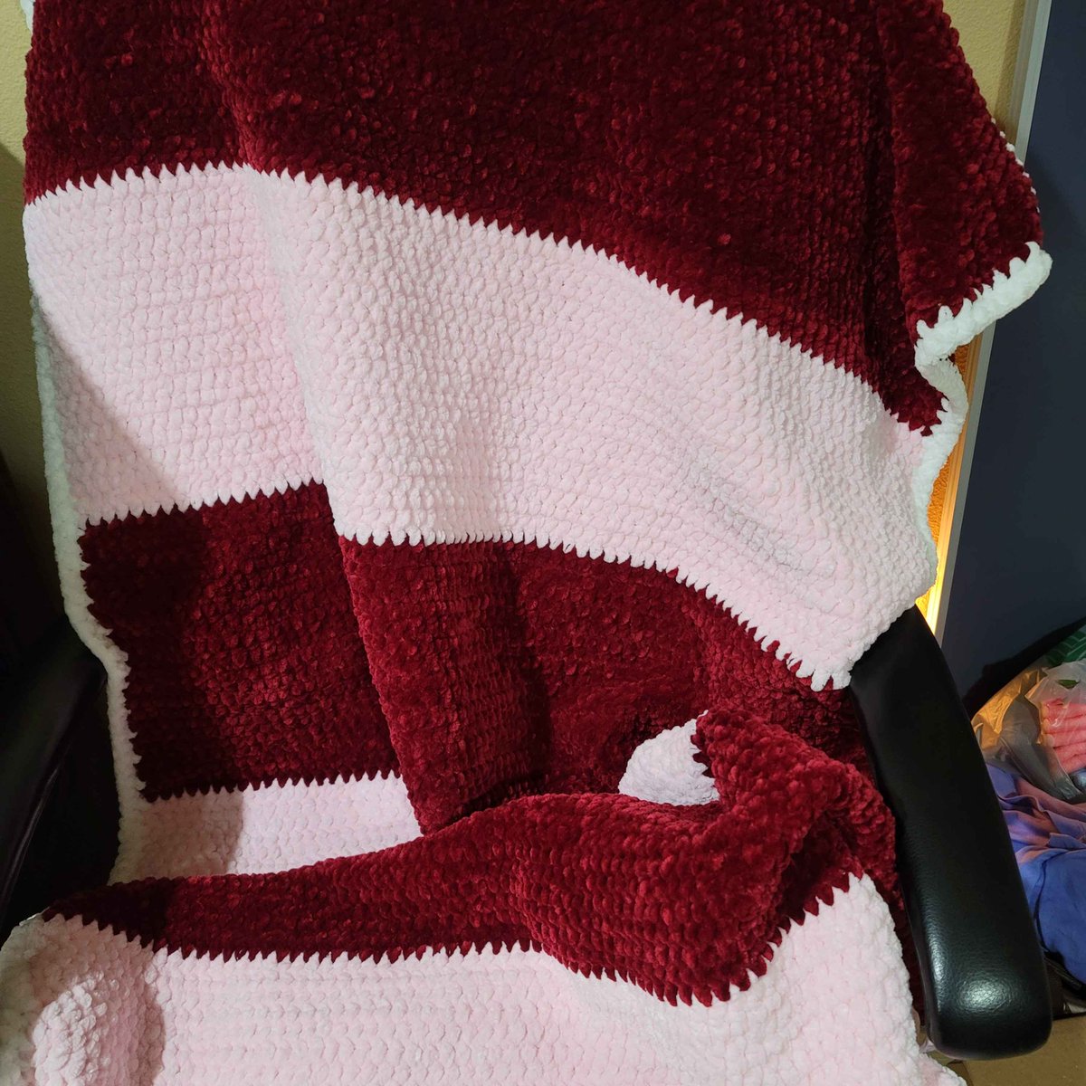 Wine Petals is finished and in my shop! 
tedooo.com/shop/68261bf22…