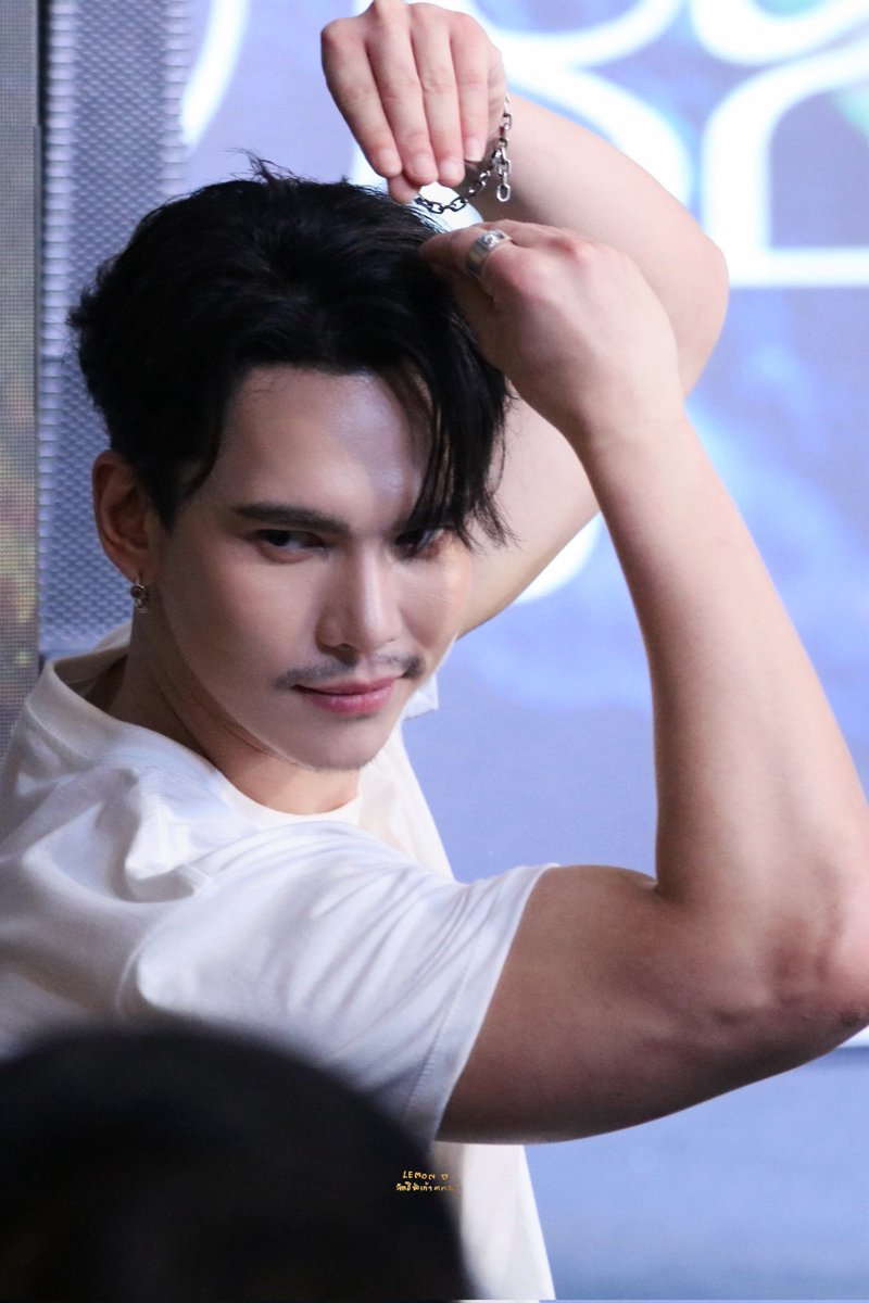 Max striking a cute pose... but it's the complete opposite, with that handsome face and those huge biceps, way too sexy for my heart 😭🔥❤️ 

MAXNAT WITH YOUR THIRD
#COPYASERIES2026
#COPYAOPENHOUSE2026