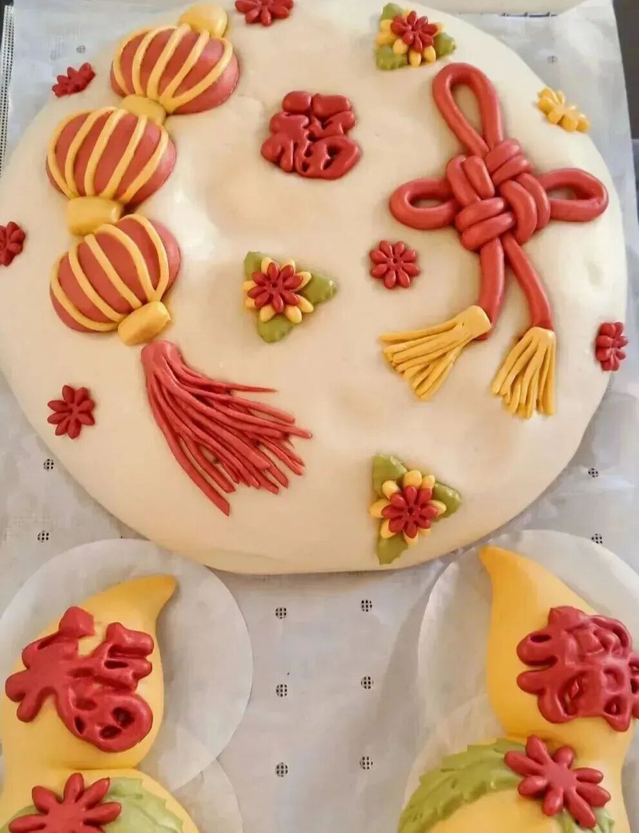 山东人的年，绕不开案头那团雪白的面团，在齐鲁大地不同角落，这团面团绽放出各具特色的年味模样。